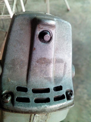 ขายหินเจียรมือ Makita 9500 NB มือสอง ราคาถูก ขายหินเจียรมือ Makita 9500 NB มือสอง ราคาถูก