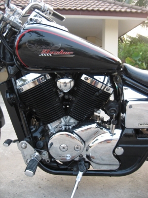 ขาย honda shadowshalasher 400 ปี 2004 พร้อมทะเบียน