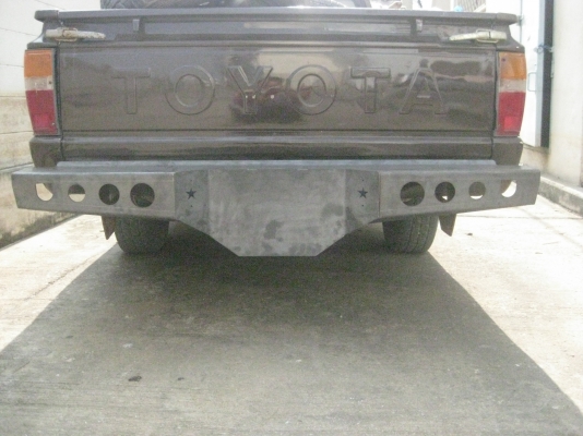 กันชนหลัง ทำจากเหล็กหนา งานเรเซอร์