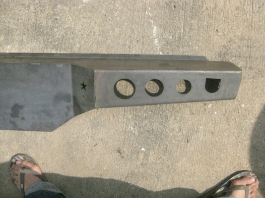 กันชนหลัง ทำจากเหล็กหนา งานเรเซอร์