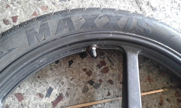 ล้อแม็ก