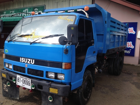 ขาย6ล้อNPR เครื่อง6BD 165 ช่วงล่างFคัทซีสวย ยางดี แอร์เย็น