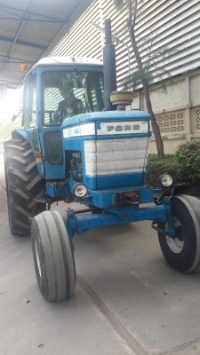 ขายรถไถ Ford8700 เพลาเดียว นำเข้ายังไม่ผ่านงานในประเทศ ราคา 320,000บาท