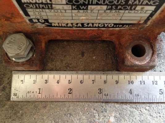 ขายมอเตอร์สั่น-เขย่า Mikasa 1/5 HP. 380 V สภาพสวย วิ่งนิ่ม พร้อมใช้งาน มี 2 ตัวครับ