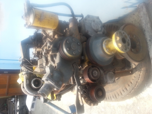 ขายเครื่องโคมัสสุ 200รุ่น6  ระหัส  6D95L