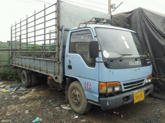 รถบรรทุก6 ล้อใหญ่  ISUZU เครื่อง120 รุ่น NPR66 ปี 39 ราคา 468,000 บ.
