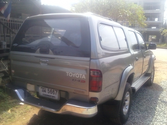 TOYOTA SPORT CRUISER 2004