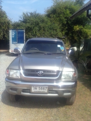 TOYOTA SPORT CRUISER 2004