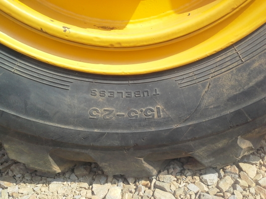 ขาย รถตัก CASE W14 นำเข้าไม่เคยใช้ในไทย ขนาดเท่า WA150 ราคา 450,000 บาท