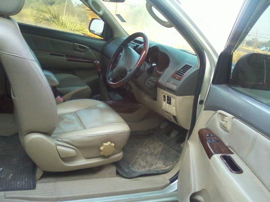 ขายวีโก้ พรีรันเนอร์ สมาร์ทแคป ปี 09