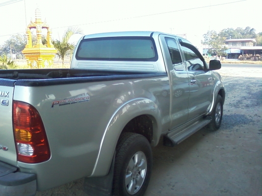 ขายวีโก้ พรีรันเนอร์ สมาร์ทแคป ปี 09