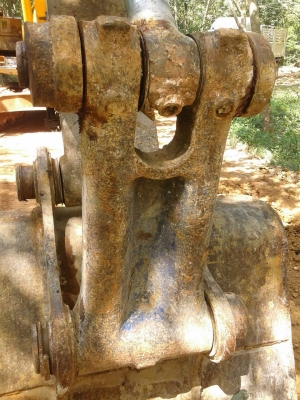 ขายครับ PC 200-5 komatsuไฟฟ้าครบ ทะเบียนพร้อม เครื่องแน่น ปั้มแรงดีรถทำงานทุกวัน ช่วงล่างเต็มเอว แน่น แผ่นไม่ครบขาดประมาณ 10 แผ่น