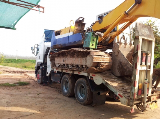 ขายครับ PC 200-5 komatsuไฟฟ้าครบ ทะเบียนพร้อม เครื่องแน่น ปั้มแรงดีรถทำงานทุกวัน ช่วงล่างเต็มเอว แน่น แผ่นไม่ครบขาดประมาณ 10 แผ่น