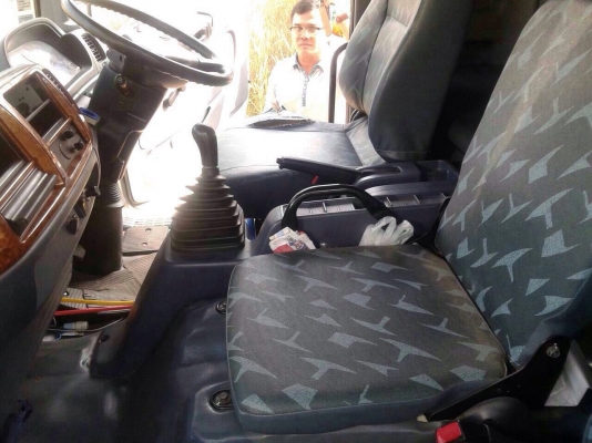 ขายหกล้อแม่ลูก HINO FG1JPPA เครื่อง JO8C - 210 แรง กระบะไม่ดั๊มพ์ ปี49