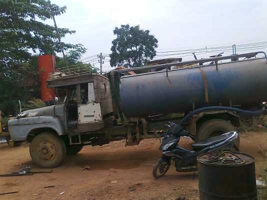 รถน้ำ หกล้อ ISUZU TX120 จุน้ำได้ 6,000 ลิตร รถใช้งานดีปกติ