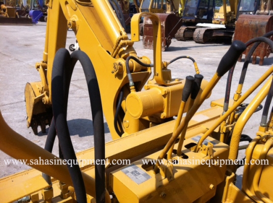 รถหน้าตักหลังขุด KUBOTA รุ่น RW25 บจก.สหสินอีควิปเม้นท์ โทร.081-5851880, 02-5168100-1 www.sahasinequipment.com