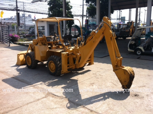 รถหน้าตักหลังขุด KUBOTA รุ่น RW25 บจก.สหสินอีควิปเม้นท์ โทร.081-5851880, 02-5168100-1 www.sahasinequipment.com