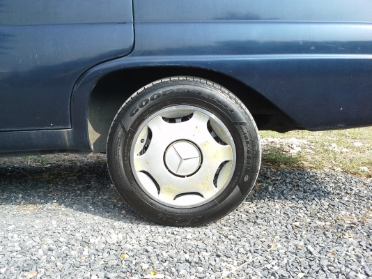 รถ BENZ 220S หางปลา รถคลาสสิค