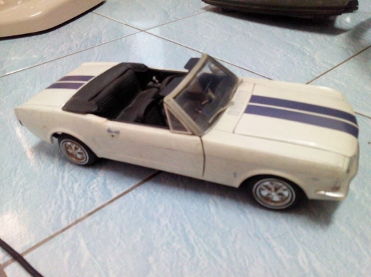 ขออนุญาติขาย โมเดลรถเมริกัน มาสแตง