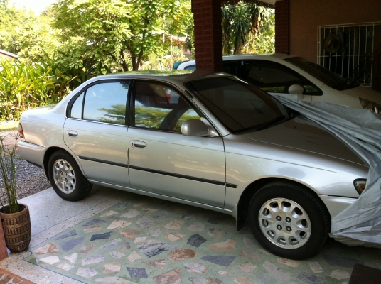 ขาย toyota ae 101 เครื่อง 1.6 Gxi auto สีบรอนเงิน