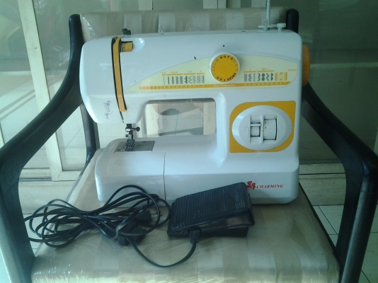 จักรเย็บผ้าแบบพกพา