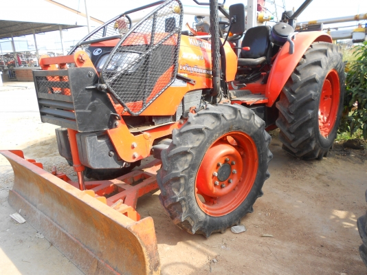 ขายรถแทรกเตอร์ คูโบต้า M7040