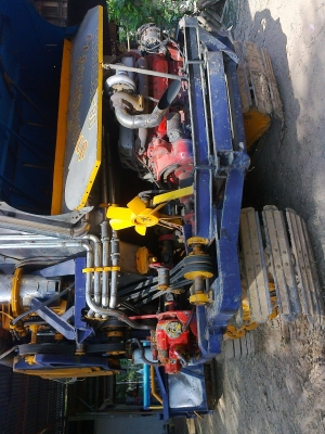 ขายรถเกี่ยวข้าวปานเจริญการช่าง ปั้ม22ไดกิ้น มอเตอร์ KOMUTSU 12HT ราคา 600,000 บาท คุยราคาได้