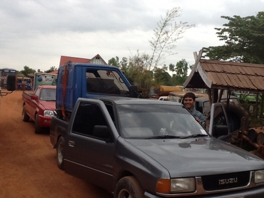 ขายแล้วครับขอบคุณเสี่ยใหญ่ใจดีจาก8ริ้วครับขายครับหัวNKR บางๆผุชายด้านซ้ายนิดหน่อยอุปกรณ์ครบราคา24500ครับ