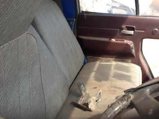 ขายแล้วครับขอบคุณเสี่ยใหญ่ใจดีจาก8ริ้วครับขายครับหัวNKR บางๆผุชายด้านซ้ายนิดหน่อยอุปกรณ์ครบราคา24500ครับ