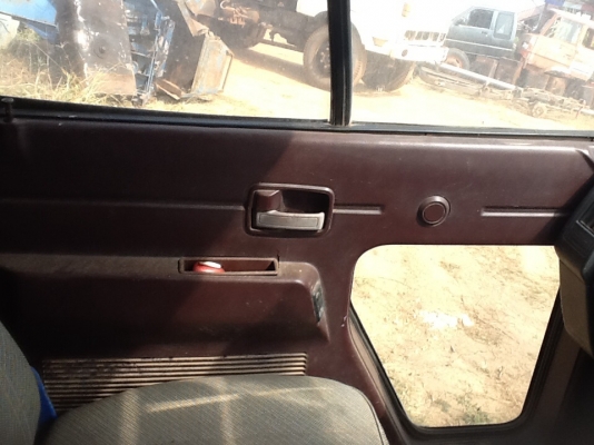 ขายแล้วครับขอบคุณเสี่ยใหญ่ใจดีจาก8ริ้วครับขายครับหัวNKR บางๆผุชายด้านซ้ายนิดหน่อยอุปกรณ์ครบราคา24500ครับ