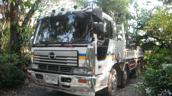 ขายครับ  รถใหญ่ รถดี