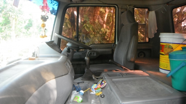 ขายครับ  รถใหญ่ รถดี