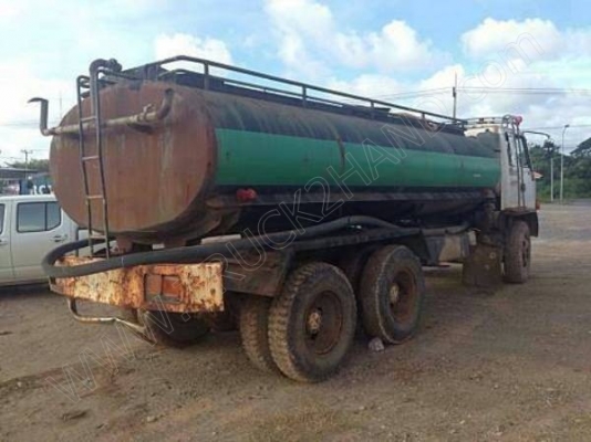 รถบรรทุก 10 ล้อ ยี่ห้อ ISUZU