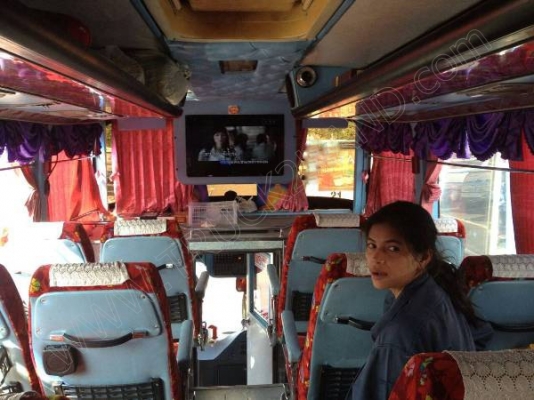 รถบัส ยี่ห้อ BENZ รถห้างแท้จากศูนย์ BENZ ทั้งคัน