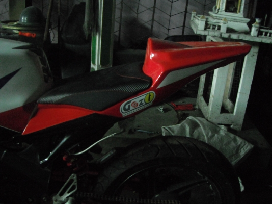 ขายแฟริ้งท้ายcbr1000 สวยๆๆ ราคา1600
