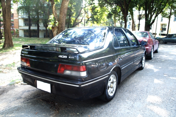 รถ PEUGEOT 405 GR