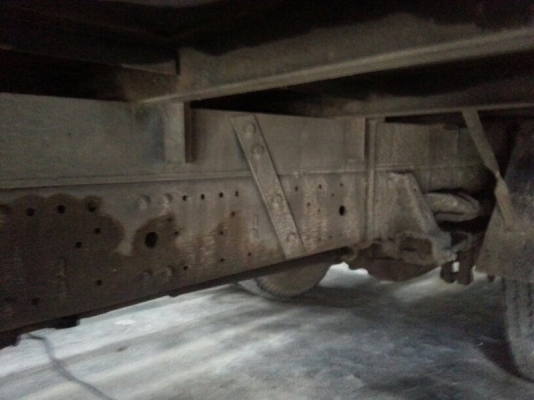 รถอีซูซุ 6 ล้อ ตู้เย็น NPR 130 แรงม้า ปี 49 สนใจติดต่อ 081 - 6079515 รถอีซูซุ 6 ล้อ ตู้เย็น NPR 130 แรงม้า ปี 49 สนใจติดต่อ 081 - 6079515