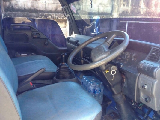 รถอีซูซุ 6 ล้อ ตู้เย็น NPR 130 แรงม้า ปี 49 สนใจติดต่อ 081 - 6079515 รถอีซูซุ 6 ล้อ ตู้เย็น NPR 130 แรงม้า ปี 49 สนใจติดต่อ 081 - 6079515