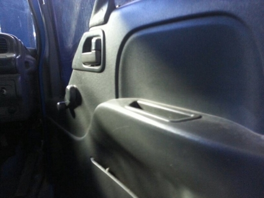 รถอีซูซุ 6 ล้อ ตู้เย็น NPR 130 แรงม้า ปี 49 สนใจติดต่อ 081 - 6079515 รถอีซูซุ 6 ล้อ ตู้เย็น NPR 130 แรงม้า ปี 49 สนใจติดต่อ 081 - 6079515