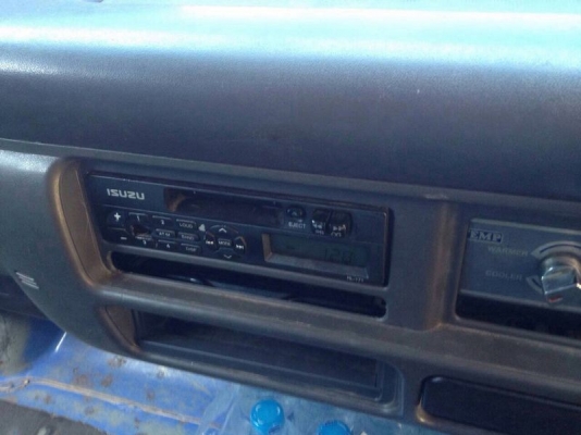 รถอีซูซุ 6 ล้อ ตู้เย็น NPR 130 แรงม้า ปี 49 สนใจติดต่อ 081 - 6079515 รถอีซูซุ 6 ล้อ ตู้เย็น NPR 130 แรงม้า ปี 49 สนใจติดต่อ 081 - 6079515