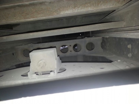 รถอีซูซุ 6 ล้อ ตู้เย็น NPR 130 แรงม้า ปี 49 สนใจติดต่อ 081 - 6079515 รถอีซูซุ 6 ล้อ ตู้เย็น NPR 130 แรงม้า ปี 49 สนใจติดต่อ 081 - 6079515