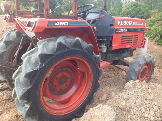 ลดราคาอีกขายคูโบต้า26 แรง    รถสวยพร้อมใช้มากๆร้อนเงินด่วน