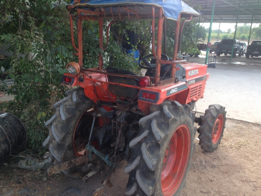 ลดราคาอีกขายคูโบต้า26 แรง    รถสวยพร้อมใช้มากๆร้อนเงินด่วน