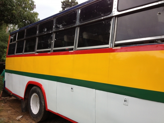 ขายด่วนบัส 10 ม. 40 ที่นั่ง  พร้อมใช้งาน
