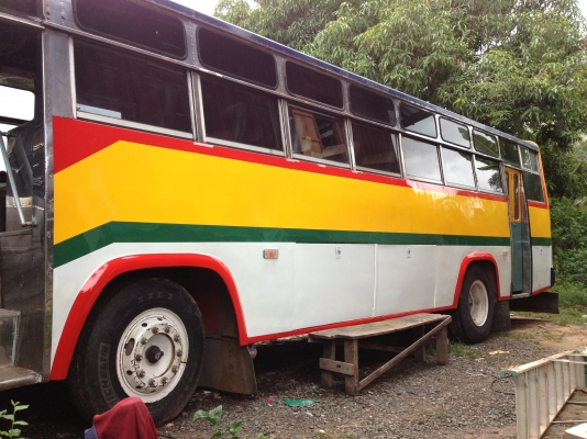 ขายด่วนบัส 10 ม. 40 ที่นั่ง  พร้อมใช้งาน