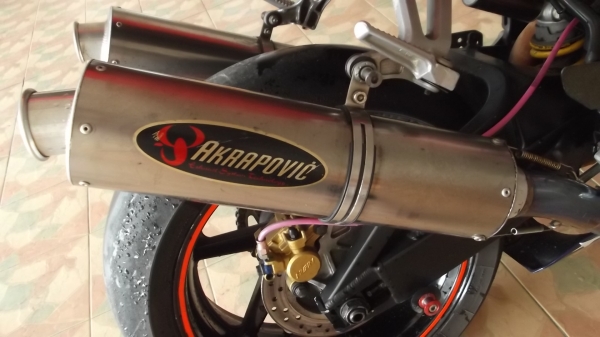 ++++ Honada Vtr1000 SP1 inv. ราคาไม่แรงครับ รถเทพ++++ ++++ Honada Vtr1000 SP1 inv. ราคาไม่แรงครับ รถเทพ++++