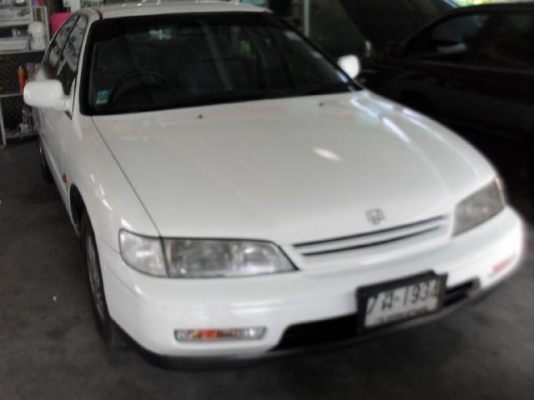 HONDA ACCORD ปี 1997 สีขาว เกียร์AUTO รถสวยมากไม่เคยติดแก๊ส