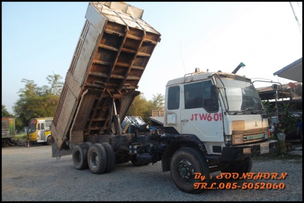 ขายด่วน 10 ล้อ ดั้ม MITSUBISHI FUSO 527M-TF  260 แรง เทอร์โบ สภาพเดิมๆ พร้อมใช้งาน ราคาสุดคุ้ม