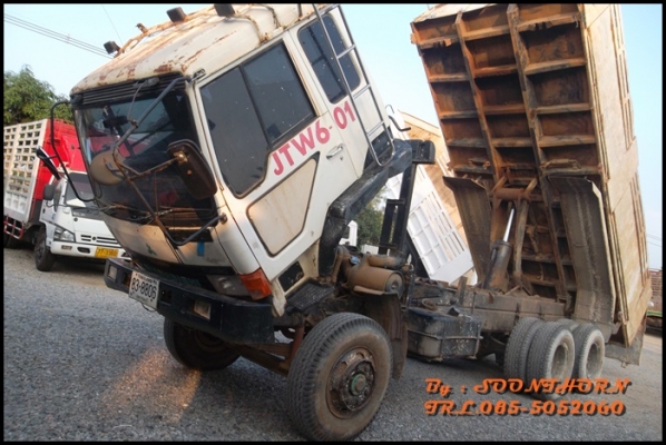 ขายด่วน 10 ล้อ ดั้ม MITSUBISHI FUSO 527M-TF  260 แรง เทอร์โบ สภาพเดิมๆ พร้อมใช้งาน ราคาสุดคุ้ม