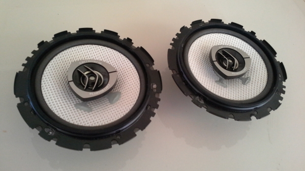 Pioneer ขนาด 6" แบบแกนร่วมสองทาง